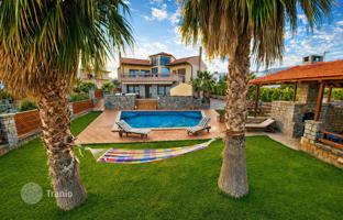 4-bedroom villa 230 m² in Agios Nikolaos (Crete) for 950,000 €