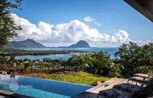 4-bedroom villa 632 m² in Black River for $5,045,000