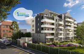 Apartment – Nord, Hauts-de-France, France for 364,000 €
