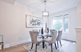8-bedroom townhouse in York for C$2,322,000