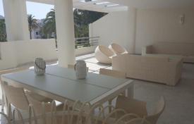 Apartment with terrace, in a seafront residence with swimming pool, spa center, in Puerto Banus, Malaga, Spain for 1,540,000 € Apartment with terrace, in a seafront residence with swimming pool, spa center, in Puerto Banus, Malaga, Spain for 1,540,000 €