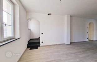 4-bedroom villa 251 m² in Capannori for 850,000 €