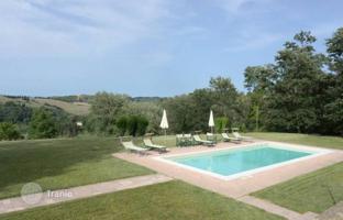 Land plot 1,360 m² in Pisa for 980,000 €