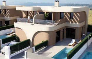 3-bedroom villa 109 m² in Daya Nueva for 400,000 €