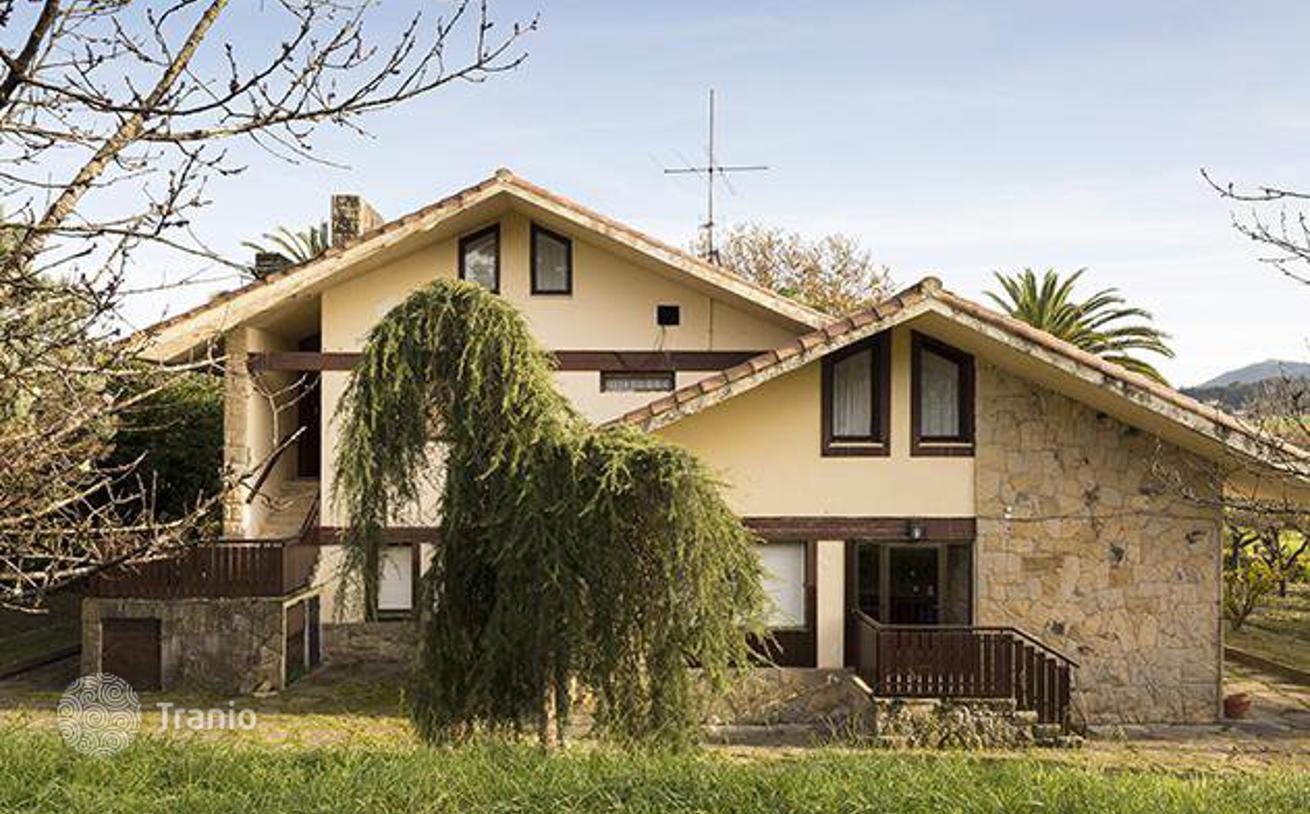 Villa for sale in Bilbao, Spain — listing 1765352