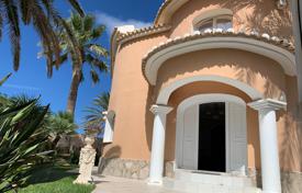 Detached house – Denia, Valencia, Spain for 990,000 €
