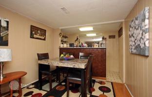 8-bedroom house in York for C$1,278,000