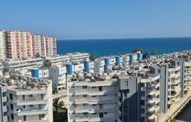 Apartment – Akdeniz Mahallesi, Mersin (city), Mersin,  Turkey for $95,000