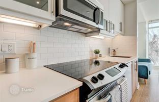1-bedroom apartment in Queen Street West for C$753,000
