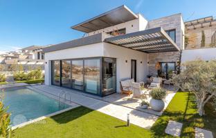 4-bedroom villa 271 m² in Gümüşlük for 63,857,000 TRY