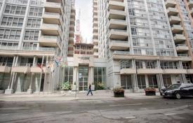 Apartment – Wellington Street West, Old Toronto, Toronto,  Ontario,   Canada for C$682,000