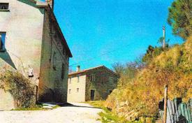 Gubbio (Perugia) — Umbria — Farm/Agricultural Land for sale for 1,250,000 €