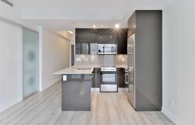 Apartment – Charles Street East, Old Toronto, Toronto,  Ontario,   Canada for C$763,000