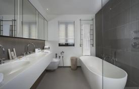 6-bedroom villa in Saint-Tropez for 165,000 € per week