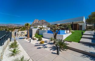 3-bedroom villa 345 m² in Finestrat for 640,000 €