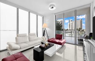 2-bedroom apartments in condo 101 m² in Miami for $800,000