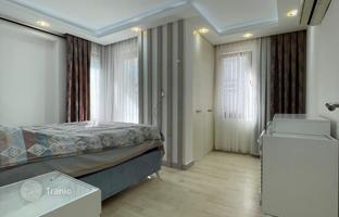 2-bedroom apartment 90 m² in Konyaalti for 12,216,000 TRY