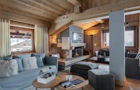 New chalet at 800 meters from the ski slopes, Megeve, France. Price on request