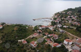 Land plot 863 m² in Pašman for 112,000 €