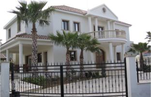 5-bedroom cottage 850 m² in Nicosia for 1,100,000 €