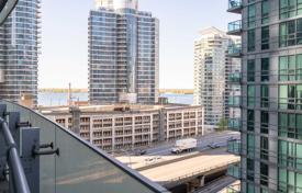 Apartment – York Street, Old Toronto, Toronto,  Ontario,   Canada for C$757,000