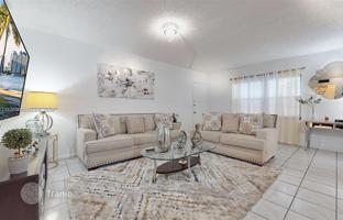 2-bedroom apartments in condo 108 m² in Pembroke Pines for $257,000