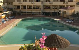 Studio apartment in a few passes from the beach, Playa Fanabe, Santa Crus de Tenerife, Spain for 158,000 €