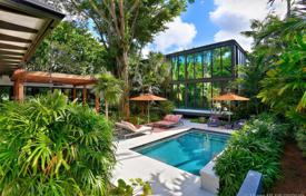 Spacious villa with a garden, a backyard, a swimming pool, a summer kitchen, a sitting area and a terrace, Miami, USA for $2,795,000