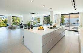 Villa for sale in Nueva Andalucia for 3,995,000 €
