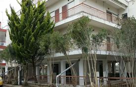 Villa with nine apartments at 250 meters from the beach, Moudania, Greece for 430,000 €