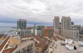 Apartment – Queens Quay West, Old Toronto, Toronto,  Ontario,   Canada for C$729,000