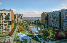 Quality apartment with a view of the lake in a residence with swimming pools and sports grounds, Istanbul, Turkey. Price on request