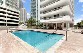 Condo – Miami, Florida, USA for $698,000