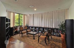 5-bedroom apartment in Etobicoke for C$877,000