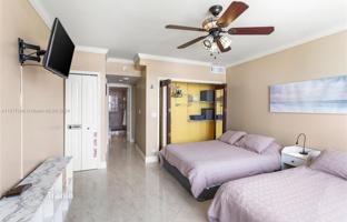 1-bedroom apartments in condo 86 m² in Miami Beach for $630,000