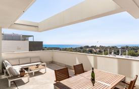 Three-bedroom apartment with sea views in Palma de Mallorca, Spain for 1,790,000 €