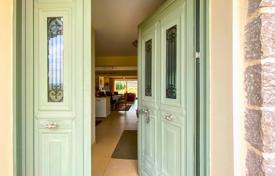 Stone-Built Residence | 3 Levels | 288 sq. m. | 3 Bedrooms | 2 Bathrooms | with Garden & View for 650,000 €