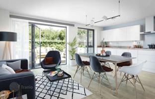 Spacious house with a garden close to an underground station and a railway station, Barnet, London, UK for £1,695,000