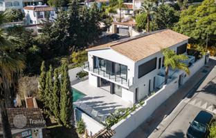 5-bedroom villa 368 m² in Nueva Andalucia for 2,275,000 €