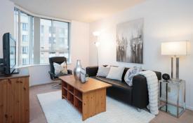 Apartment – Bay Street, Old Toronto, Toronto,  Ontario,   Canada for C$1,082,000