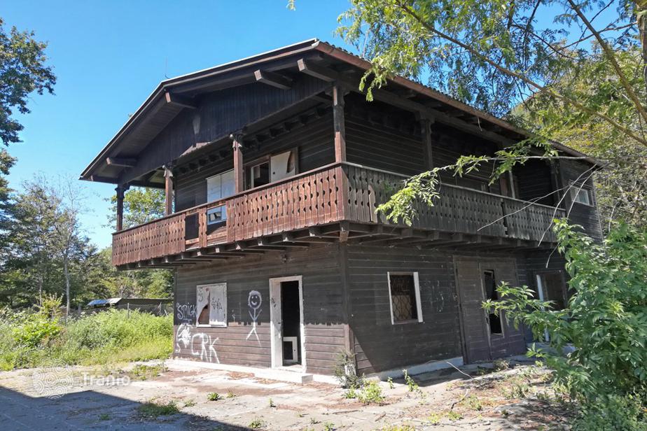 Villa for sale in Ljubljana, Slovenia — listing 1839911