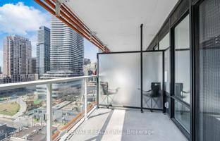 4-bedroom apartment in Old Toronto for C$880,000