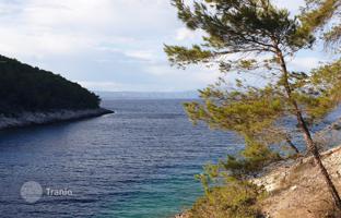 Land plot 490 m² in Korcula for 100,000 €