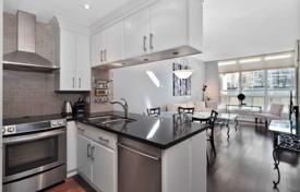 Apartment – Bay Street, Old Toronto, Toronto,  Ontario,   Canada for C$1,025,000