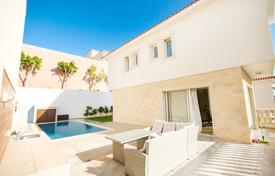 Villa – Mouttagiaka, Limassol, Cyprus for 790,000 €
