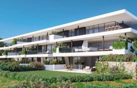 New three-bedroom apartments in a complex with a golf course, Orihuela, Alicante, Spain for 459,000 €