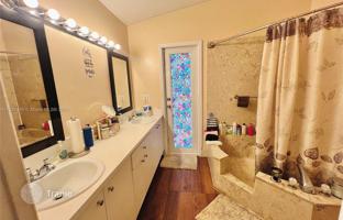 4-bedroom house 244 m² in Coral Springs for $690,000