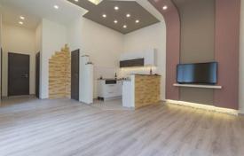 3 bedroom apartments for sale in Budapest. Modern apartment in a historic building with an elevator, in the city center, 5th district, Budapest 3 bedroom apartments for sale in Budapest. Modern apartment in a historic building with an elevator, in the city center, 5th district, Budapest