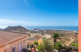 3-bedroom villa 305 m² in Güímar for 998,000 €