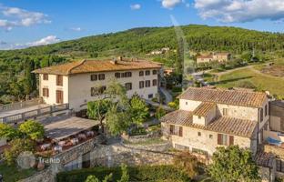 25-bedroom villa 1,250 m² in Siena for 5,000,000 €